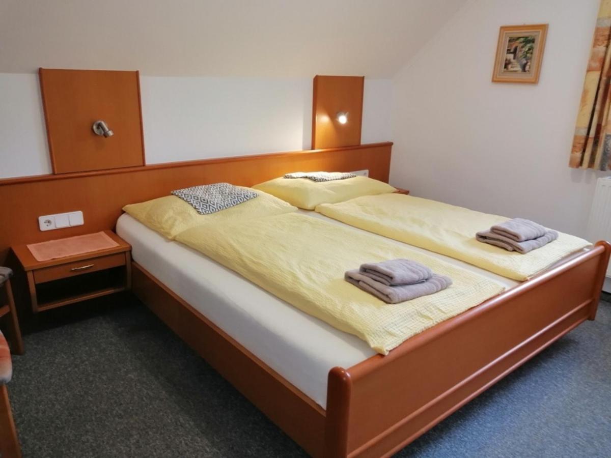 Gaestehaus Essl Mariapfarr Ngoại thất bức ảnh