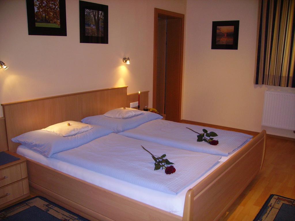 Gaestehaus Essl Mariapfarr Ngoại thất bức ảnh
